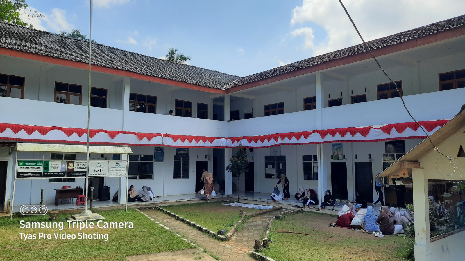 Suasana Madrasah